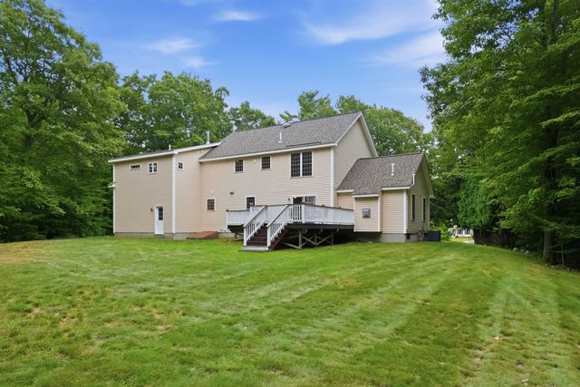 3 Fox Meadow Drive, Bow, NH 03304