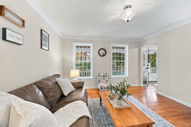 3 Fox Meadow Drive, Bow, NH 03304