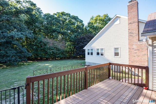 192 Oldefield Farms 192, Enfield, CT 06082
