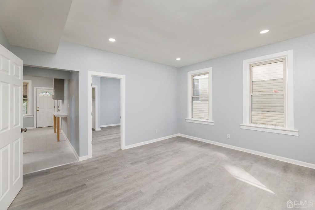 117 Emerson Street 2, Carteret, NJ 07008