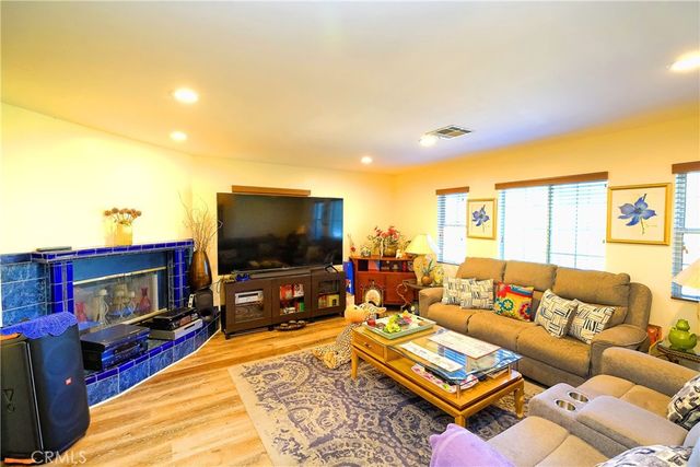 9468 HASTINGS Boulevard, Jurupa Valley, CA 92509