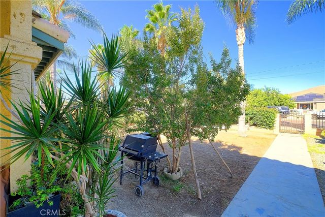 9468 HASTINGS Boulevard, Jurupa Valley, CA 92509