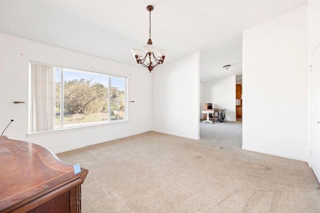 1420 Wilshire Rd, Fallbrook, CA 92028