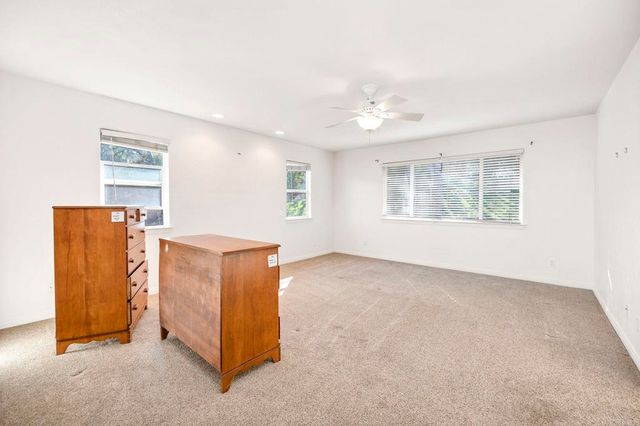 1420 Wilshire Rd, Fallbrook, CA 92028