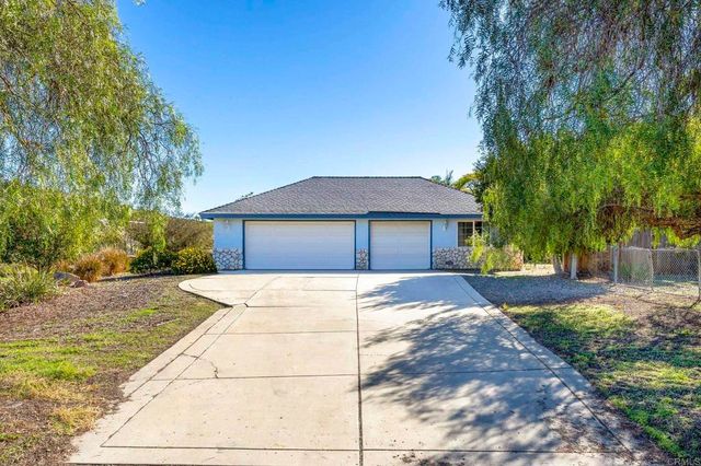 1420 Wilshire Rd, Fallbrook, CA 92028