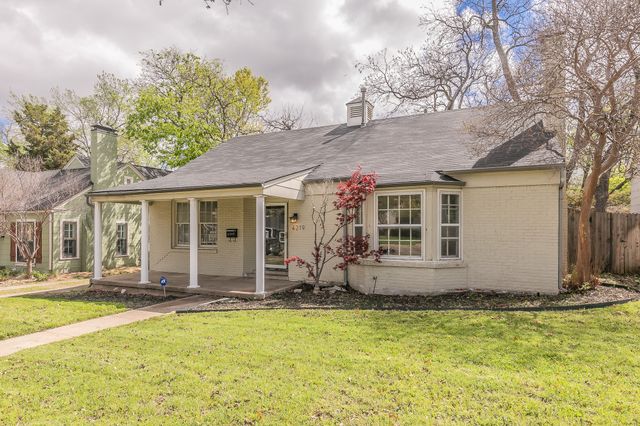 4219 Calmont Avenue, Fort Worth, TX 76107