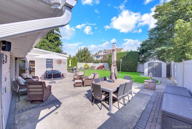 383 Marshall Street, Oceanside, NY 11572