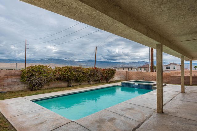 74140 Scholar Lane E, Palm Desert, CA 92211