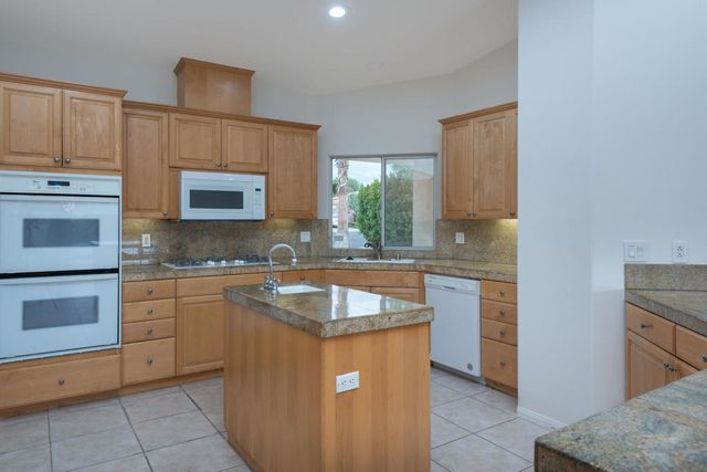 74140 Scholar Lane E, Palm Desert, CA 92211