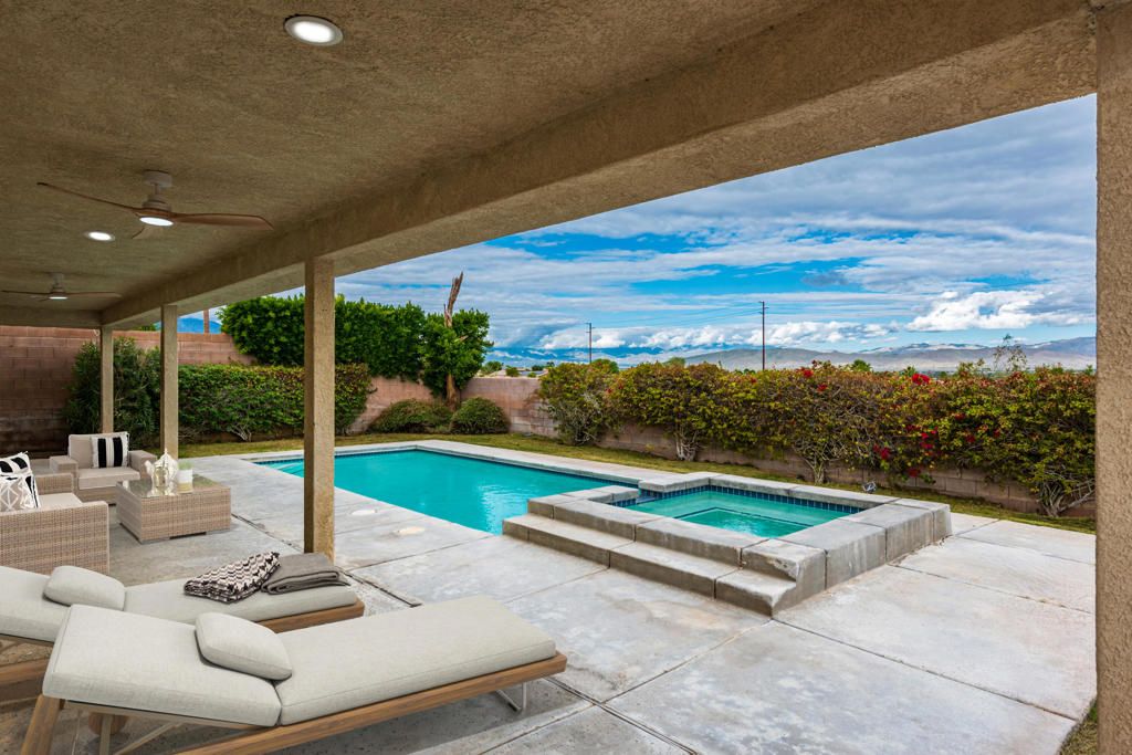 74140 Scholar Lane E, Palm Desert, CA 92211