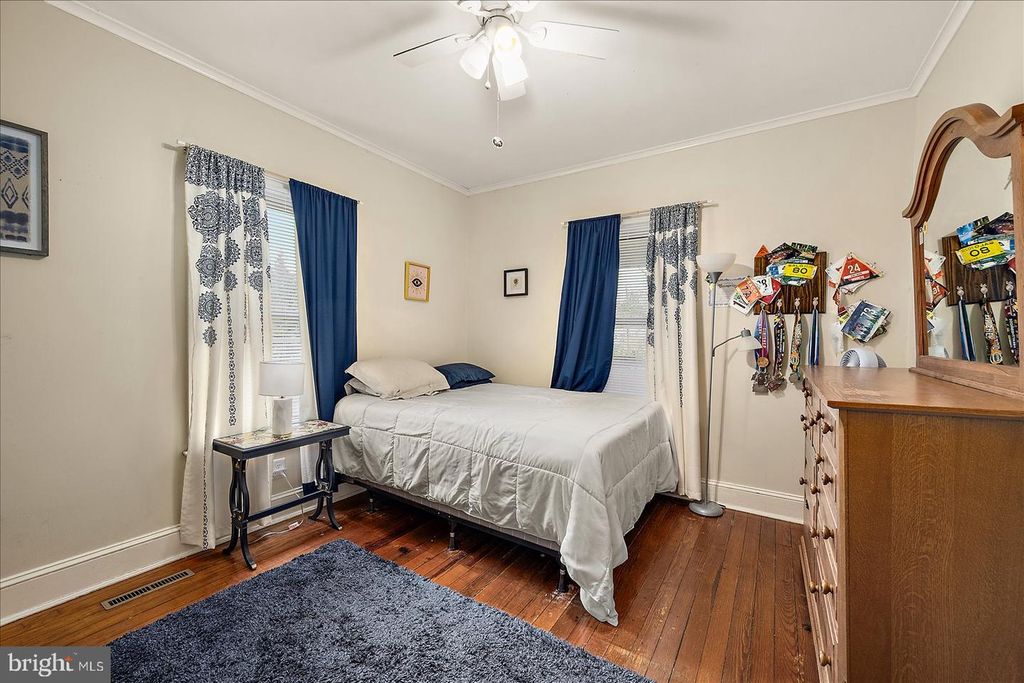 Image 25 of property listing at 711 VERMONT AVE, Salisbury, MD 21801