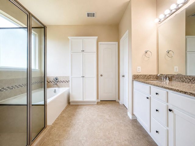 13707 Contour Court, Richmond, TX 77407
