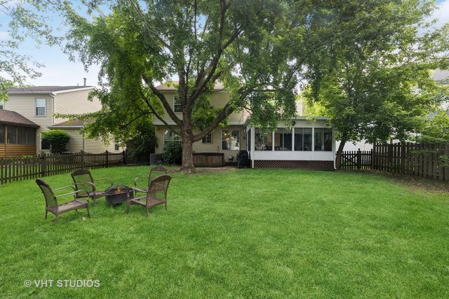 342 Buckingham Drive, Grayslake, IL 60030