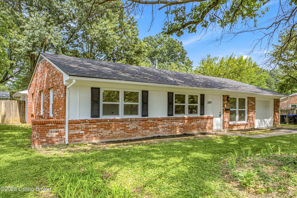 2419 Woodmont Dr, Louisville, KY 40220