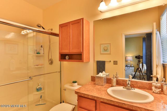 76 Claudia Lane, Manahawkin, NJ 08050