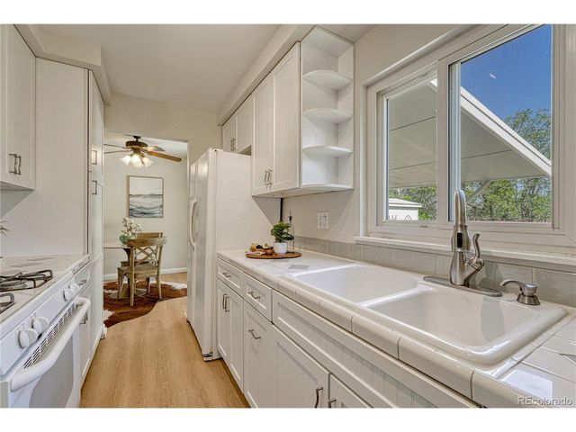 3084 S Dexter Way, Denver, CO 80222