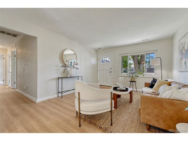 3084 S Dexter Way, Denver, CO 80222