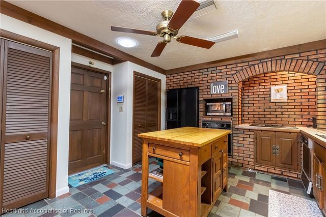 113 Dreamtime Avenue, Lake Placid, FL 33852