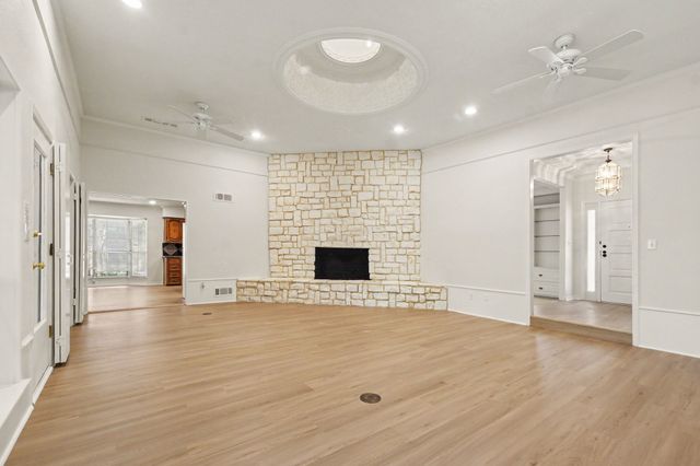 9632 Robin Meadow Drive, Dallas, TX 75243