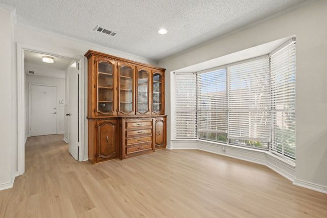 9632 Robin Meadow Drive, Dallas, TX 75243