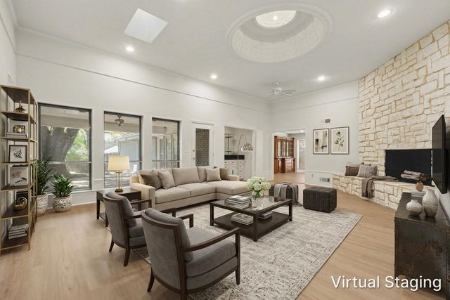 9632 Robin Meadow Drive, Dallas, TX 75243