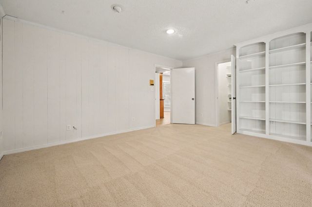 9632 Robin Meadow Drive, Dallas, TX 75243