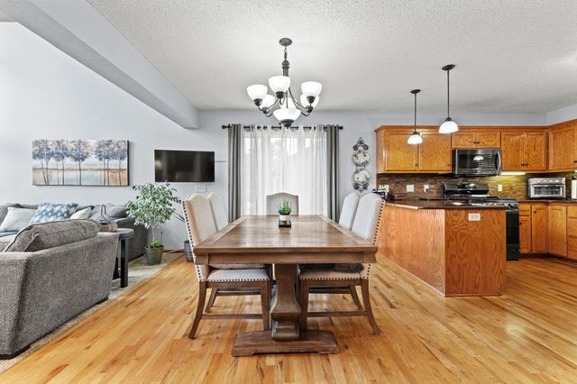 43 Canary Way, Hudson, WI 54016