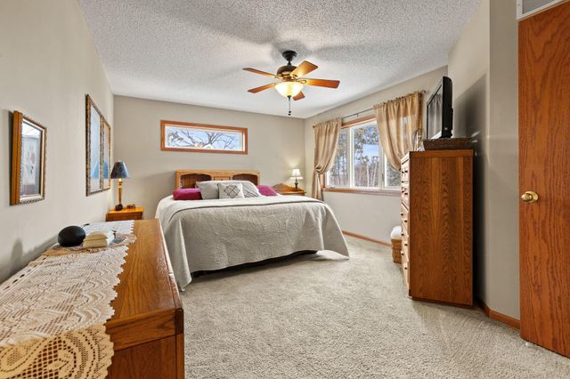 43 Canary Way, Hudson, WI 54016