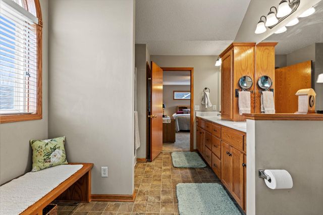 43 Canary Way, Hudson, WI 54016