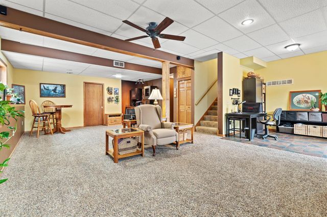 43 Canary Way, Hudson, WI 54016