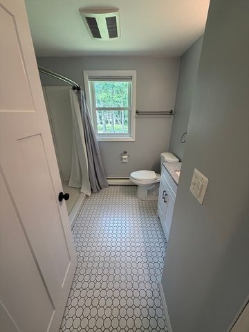 11 C H Clark Dr, Freetown, MA 02702