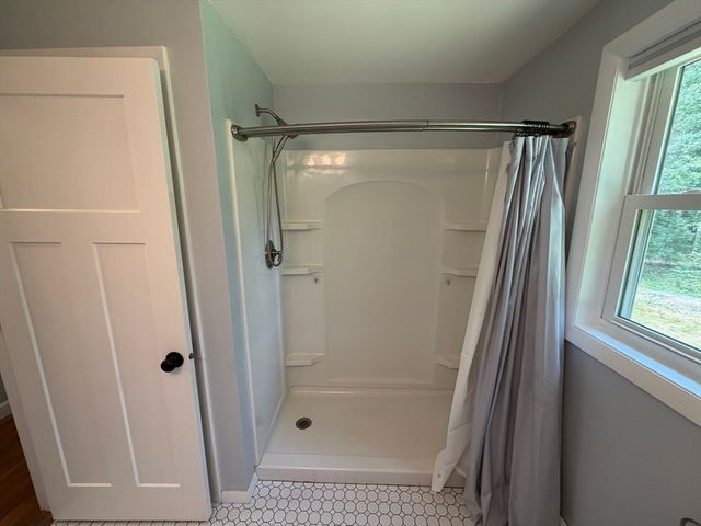 11 C H Clark Dr, Freetown, MA 02702