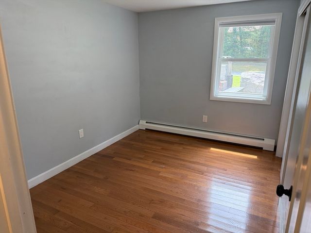 11 C H Clark Dr, Freetown, MA 02702