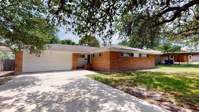 1618 George Bush Drive, College Station, TX 77840