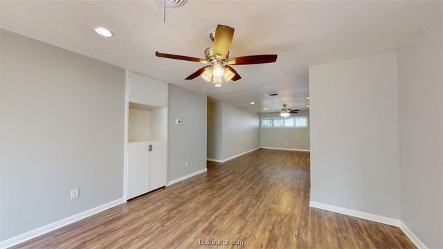 1618 George Bush Drive, College Station, TX 77840