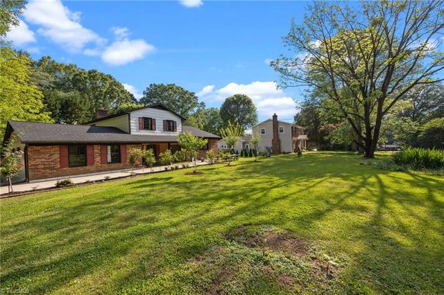 6640 Springfield Drive, Clemmons, NC 27012
