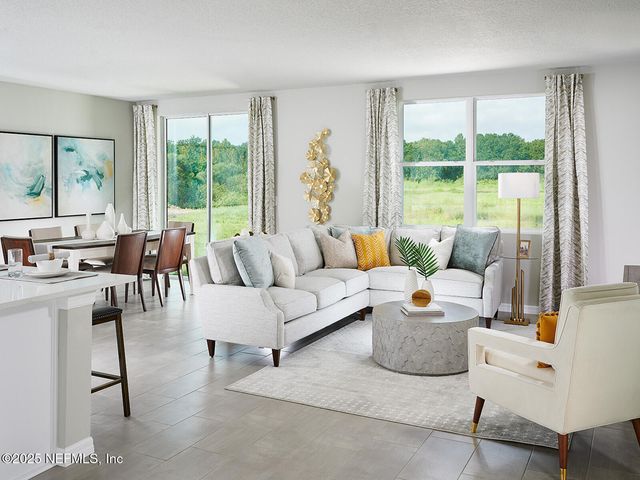 3292 LAGO VISTA Drive, Green Cove Springs, FL 32043