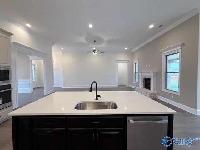 26368 Old Town Drive, Athens, AL 35613