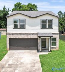 223 Dormont Drive NE, Huntsville, AL 35810