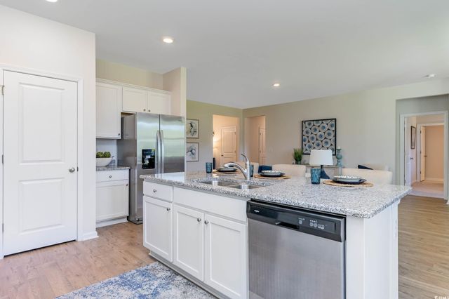 5104 Yellowstone Dr., Conway, SC 29526