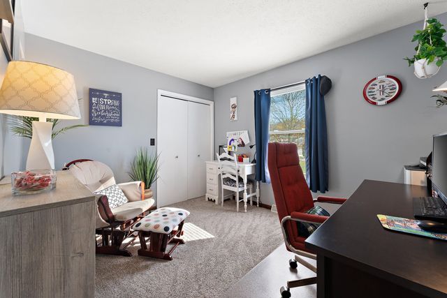 6476 W Lee Len Trail, La Porte, IN 46350