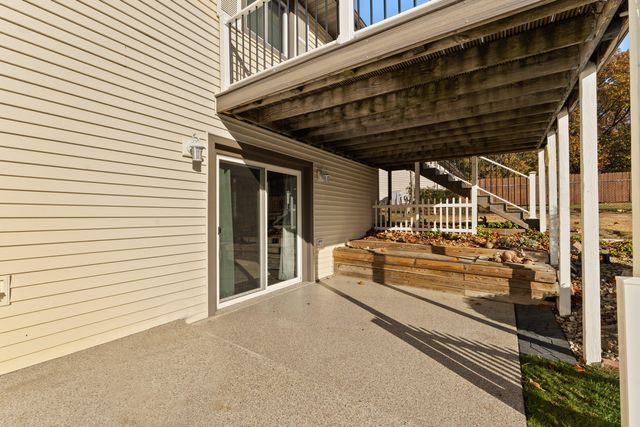 6476 W Lee Len Trail, La Porte, IN 46350