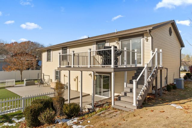 6476 W Lee Len Trail, La Porte, IN 46350