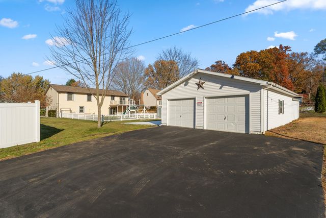 6476 W Lee Len Trail, La Porte, IN 46350