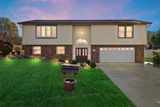6476 W Lee Len Trail, La Porte, IN 46350
