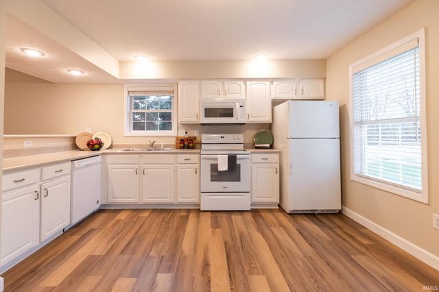 1331 S Stella Drive, Bloomington, IN 47401