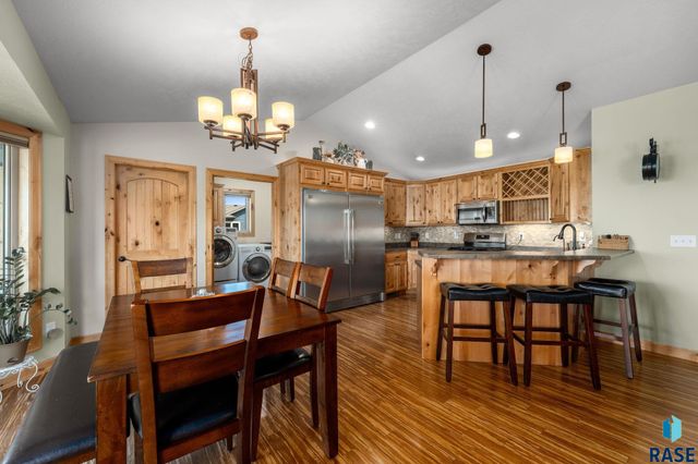 760 Fox Ct Court, Tea, SD 57064