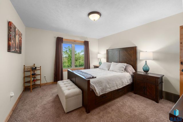 760 Fox Ct Court, Tea, SD 57064