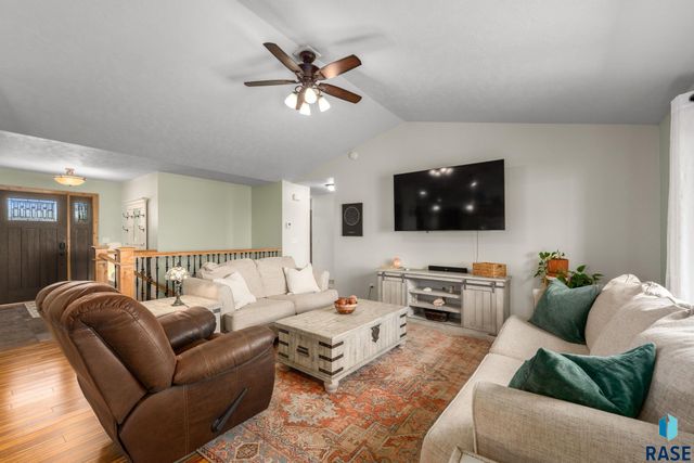 760 Fox Ct Court, Tea, SD 57064