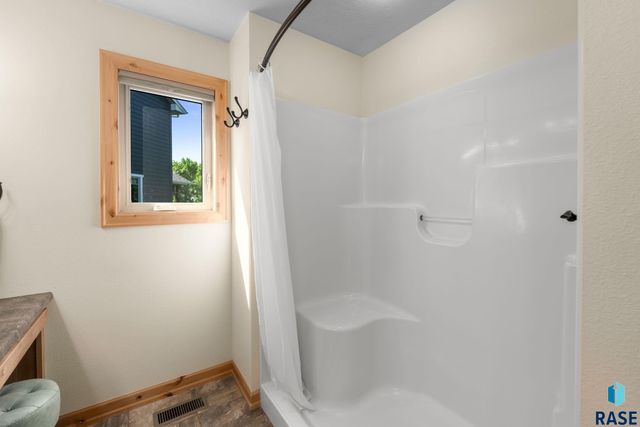 760 Fox Ct Court, Tea, SD 57064